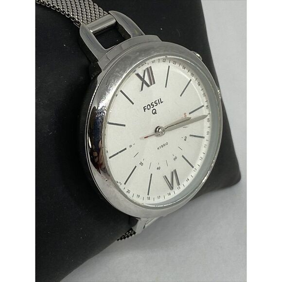 Fosssil FTW5026 Women Silver Stainless Steel Analog Dial Hybrid Smartwatch XX701 - Picture 5 of 10